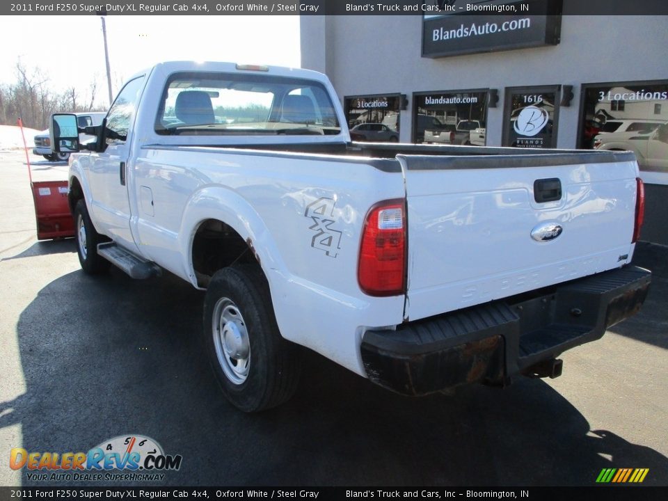 2011 Ford F250 Super Duty XL Regular Cab 4x4 Oxford White / Steel Gray Photo #3