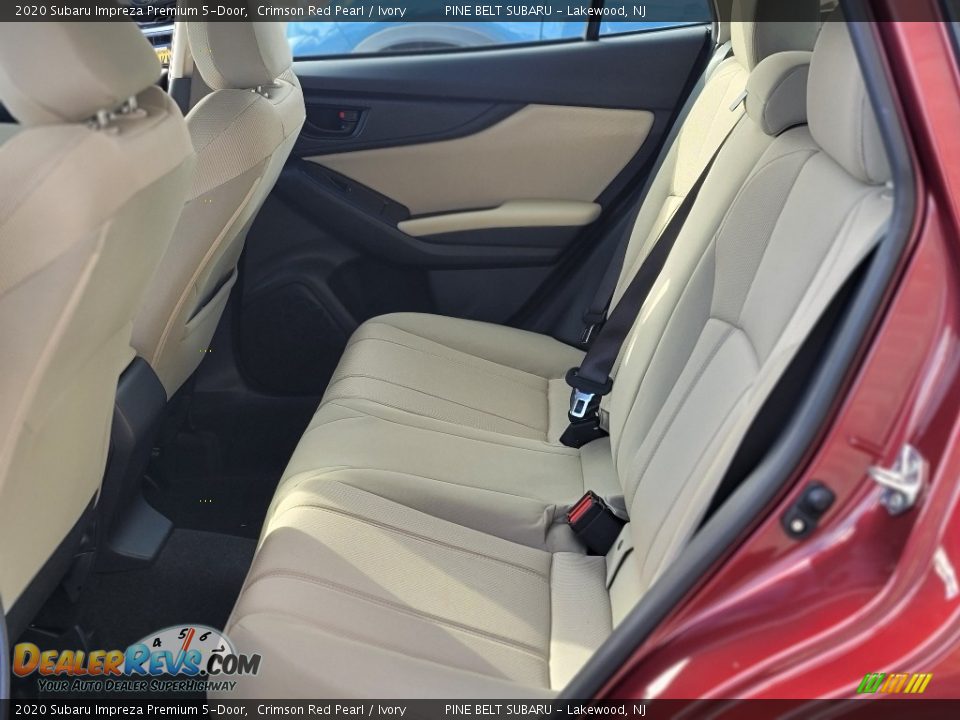 2020 Subaru Impreza Premium 5-Door Crimson Red Pearl / Ivory Photo #31