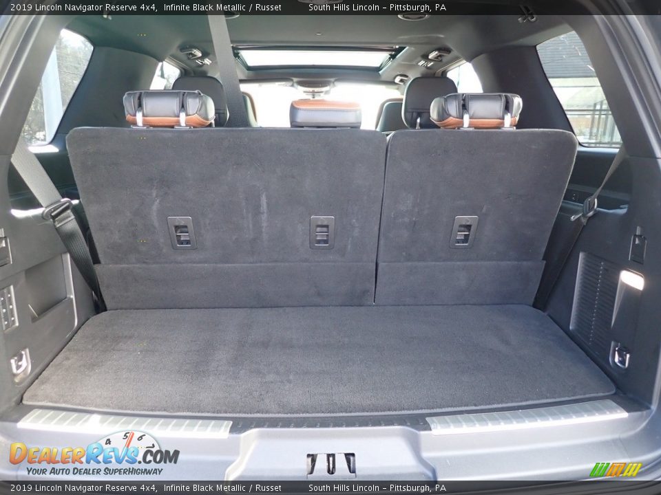 2019 Lincoln Navigator Reserve 4x4 Infinite Black Metallic / Russet Photo #5