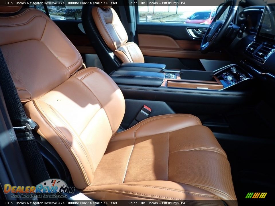 2019 Lincoln Navigator Reserve 4x4 Infinite Black Metallic / Russet Photo #11