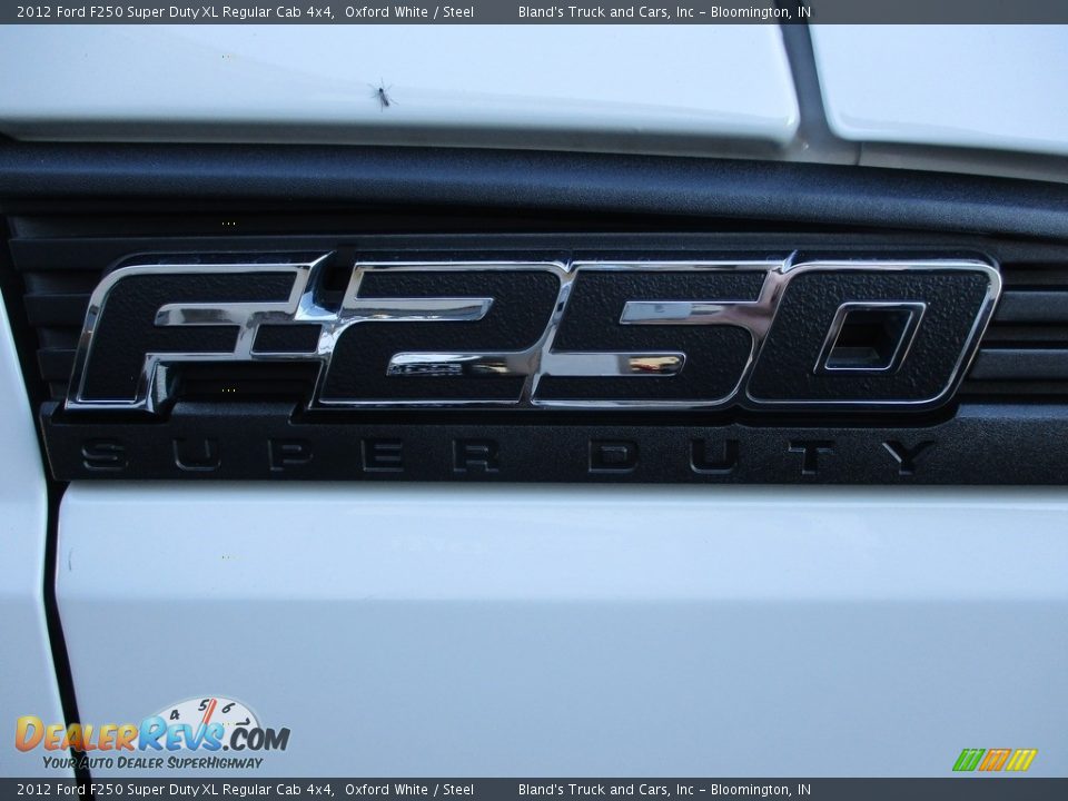 2012 Ford F250 Super Duty XL Regular Cab 4x4 Oxford White / Steel Photo #19