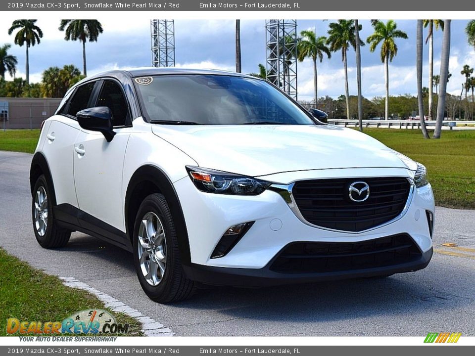 Front 3/4 View of 2019 Mazda CX-3 Sport Photo #1