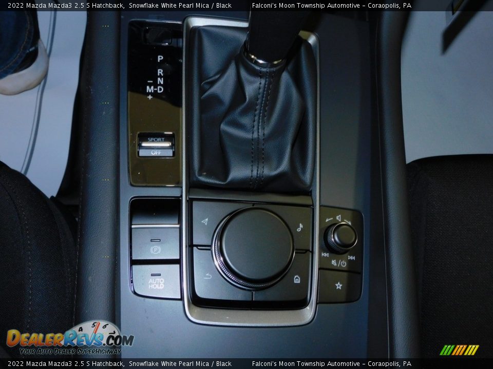 2022 Mazda Mazda3 2.5 S Hatchback Snowflake White Pearl Mica / Black Photo #17