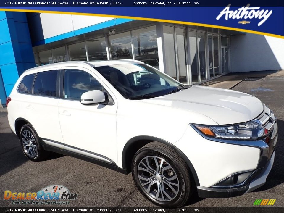 2017 Mitsubishi Outlander SEL S-AWC Diamond White Pearl / Black Photo #1