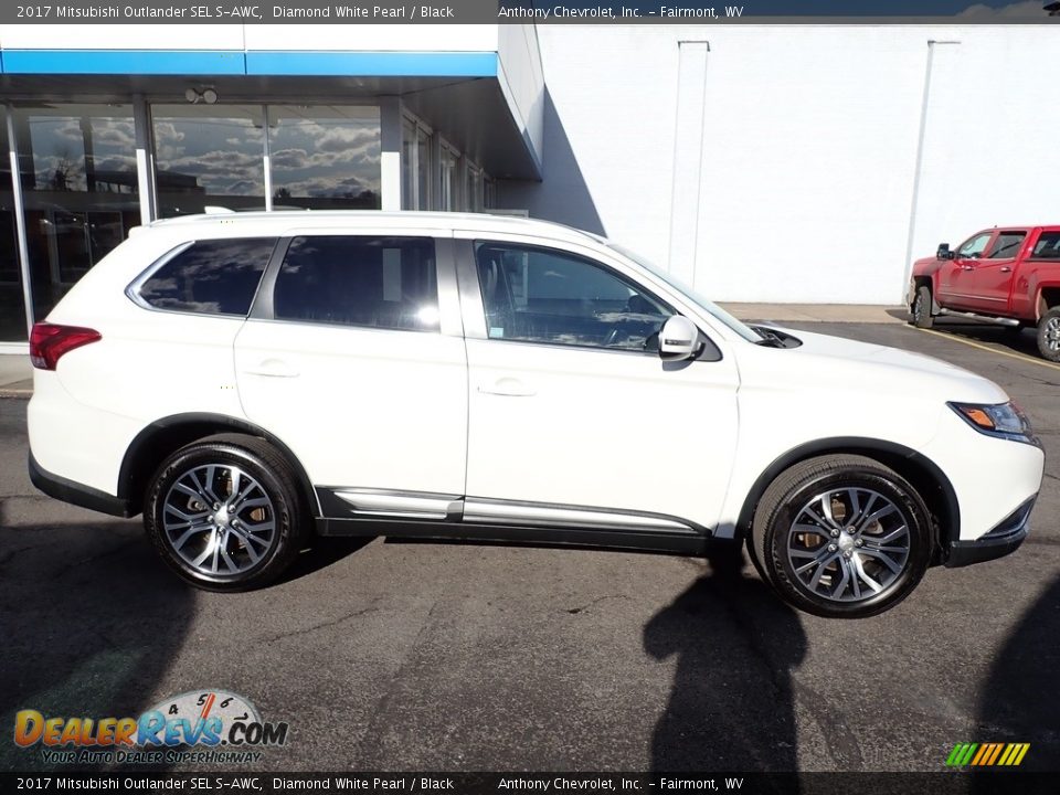 2017 Mitsubishi Outlander SEL S-AWC Diamond White Pearl / Black Photo #2