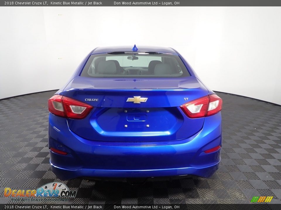 2018 Chevrolet Cruze LT Kinetic Blue Metallic / Jet Black Photo #11