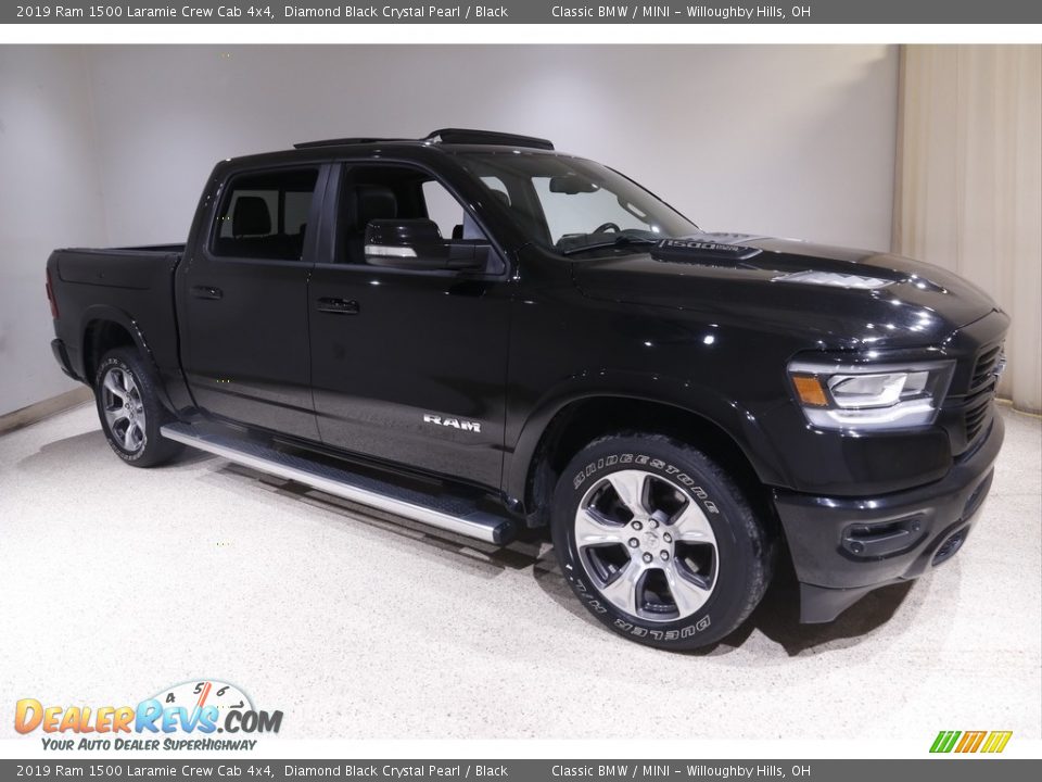 2019 Ram 1500 Laramie Crew Cab 4x4 Diamond Black Crystal Pearl / Black Photo #1