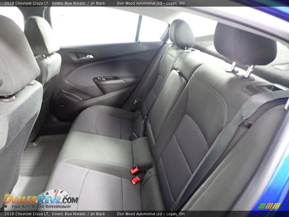 2018 Chevrolet Cruze LT Kinetic Blue Metallic / Jet Black Photo #28
