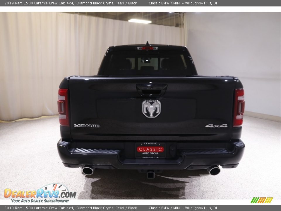 2019 Ram 1500 Laramie Crew Cab 4x4 Diamond Black Crystal Pearl / Black Photo #22