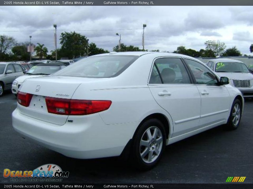 2005 Honda Accord EX-L V6 Sedan Taffeta White / Ivory Photo #7