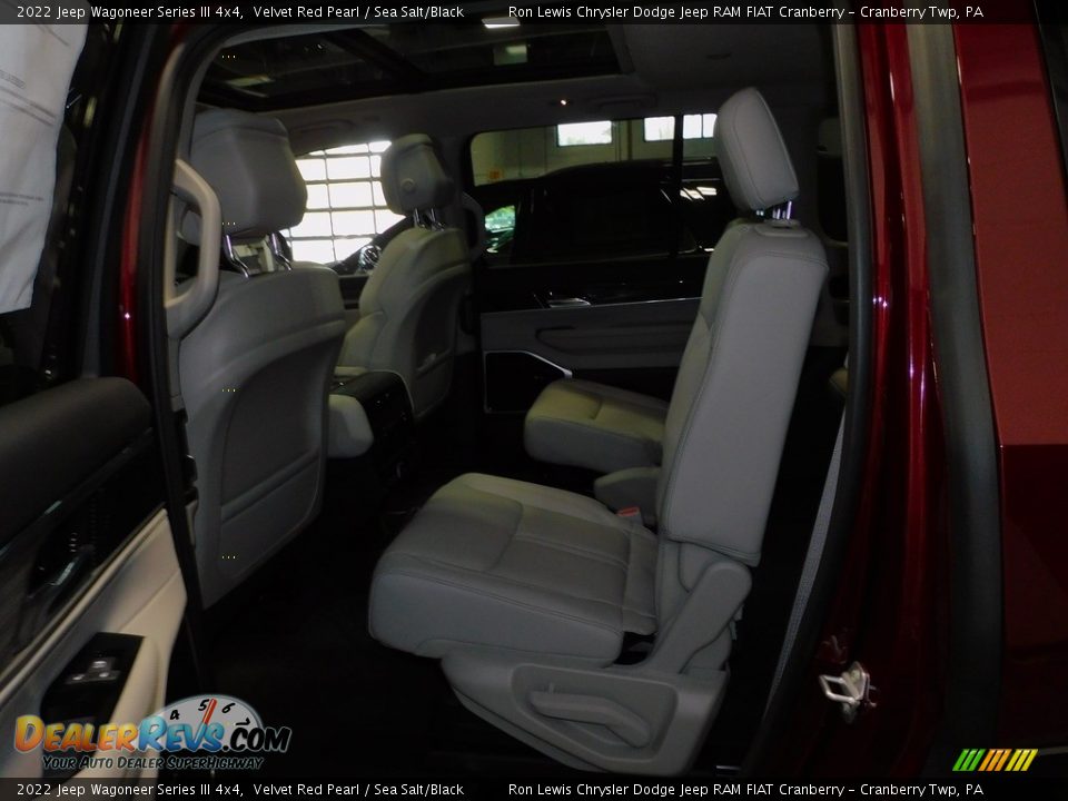 2022 Jeep Wagoneer Series III 4x4 Velvet Red Pearl / Sea Salt/Black Photo #12