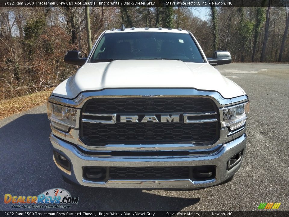 2022 Ram 3500 Tradesman Crew Cab 4x4 Chassis Bright White / Black/Diesel Gray Photo #3