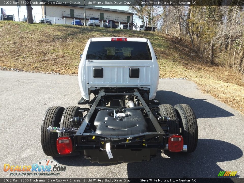 2022 Ram 3500 Tradesman Crew Cab 4x4 Chassis Bright White / Black/Diesel Gray Photo #7