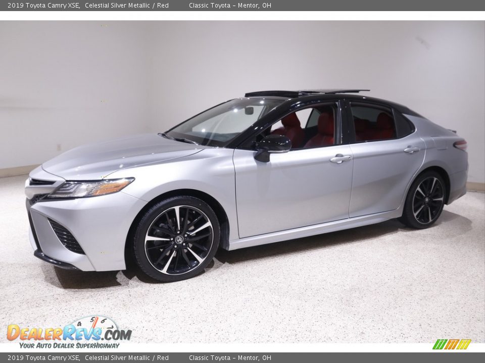 2019 Toyota Camry XSE Celestial Silver Metallic / Red Photo #3