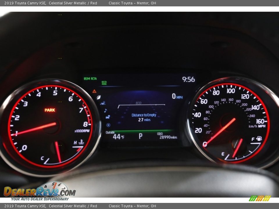 2019 Toyota Camry XSE Celestial Silver Metallic / Red Photo #8