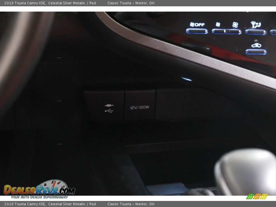 2019 Toyota Camry XSE Celestial Silver Metallic / Red Photo #13
