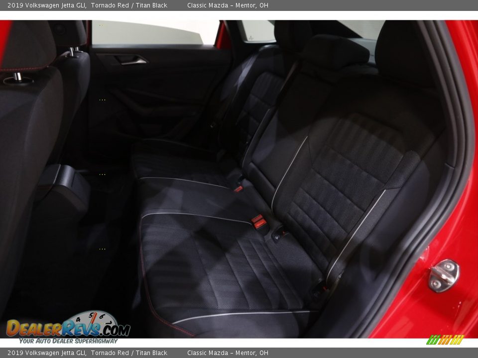 2019 Volkswagen Jetta GLI Tornado Red / Titan Black Photo #17