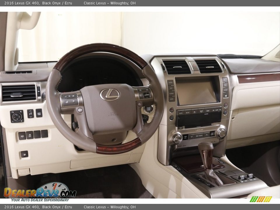 Dashboard of 2016 Lexus GX 460 Photo #6