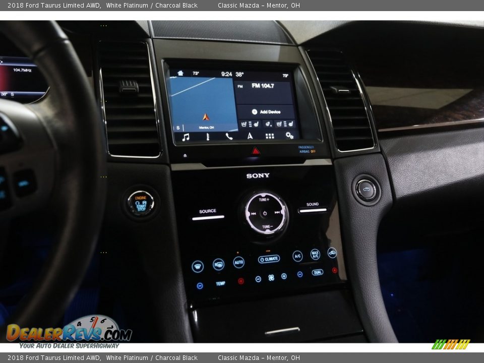 2018 Ford Taurus Limited AWD White Platinum / Charcoal Black Photo #10