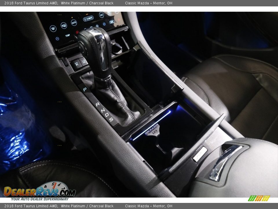 2018 Ford Taurus Limited AWD White Platinum / Charcoal Black Photo #15
