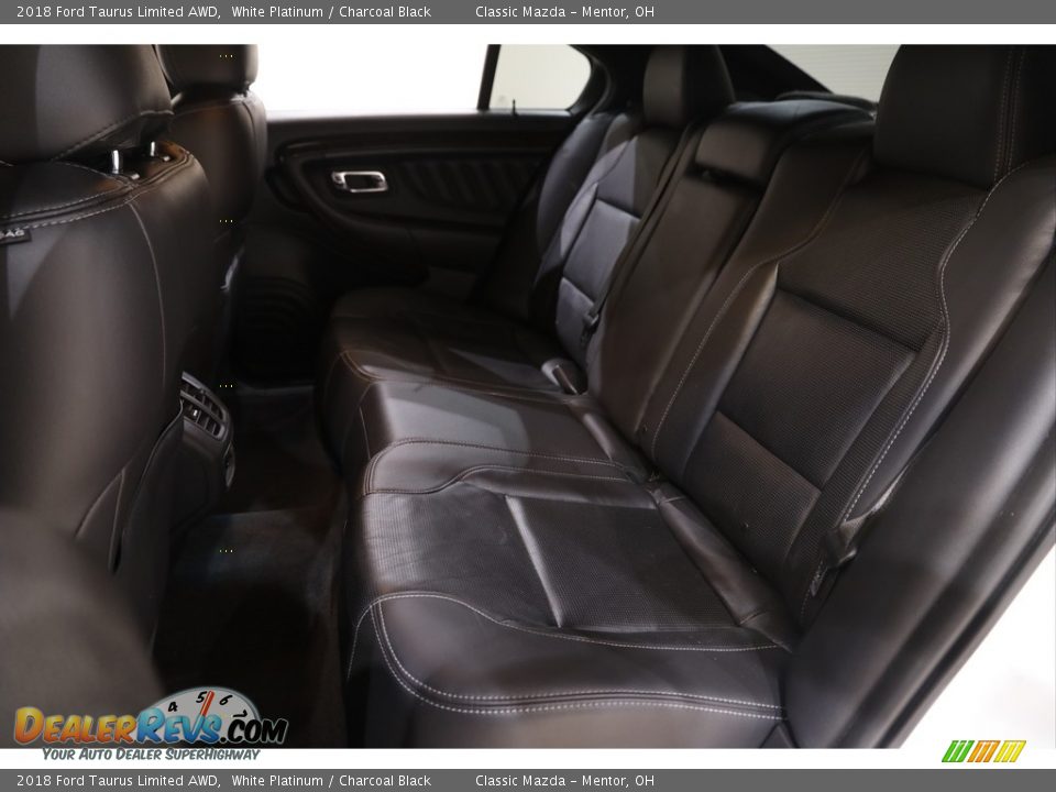 2018 Ford Taurus Limited AWD White Platinum / Charcoal Black Photo #18