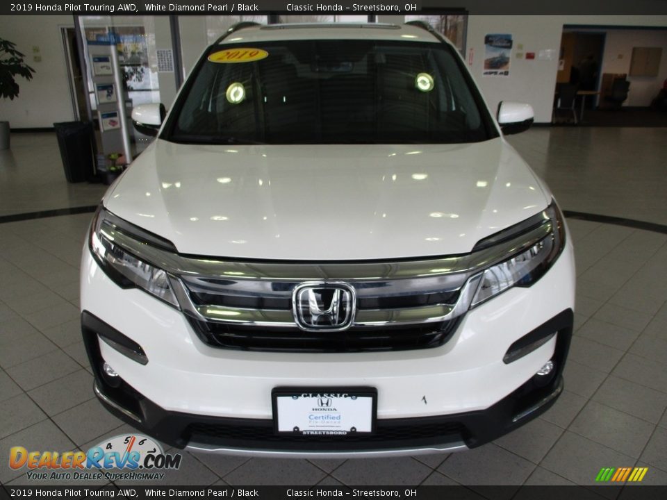 2019 Honda Pilot Touring AWD White Diamond Pearl / Black Photo #2