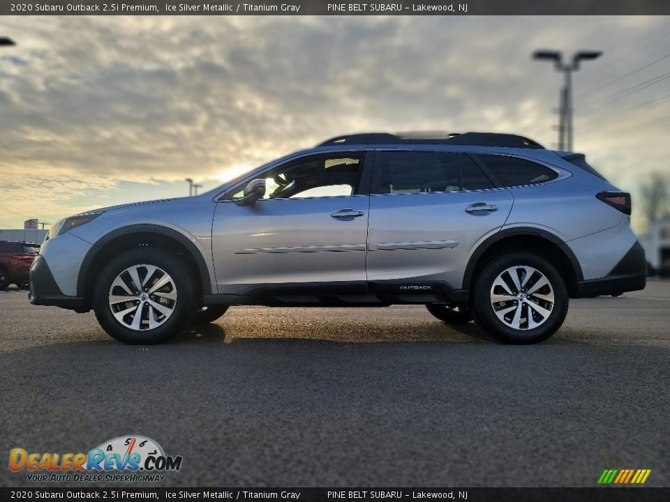 2020 Subaru Outback 2.5i Premium Ice Silver Metallic / Titanium Gray Photo #16