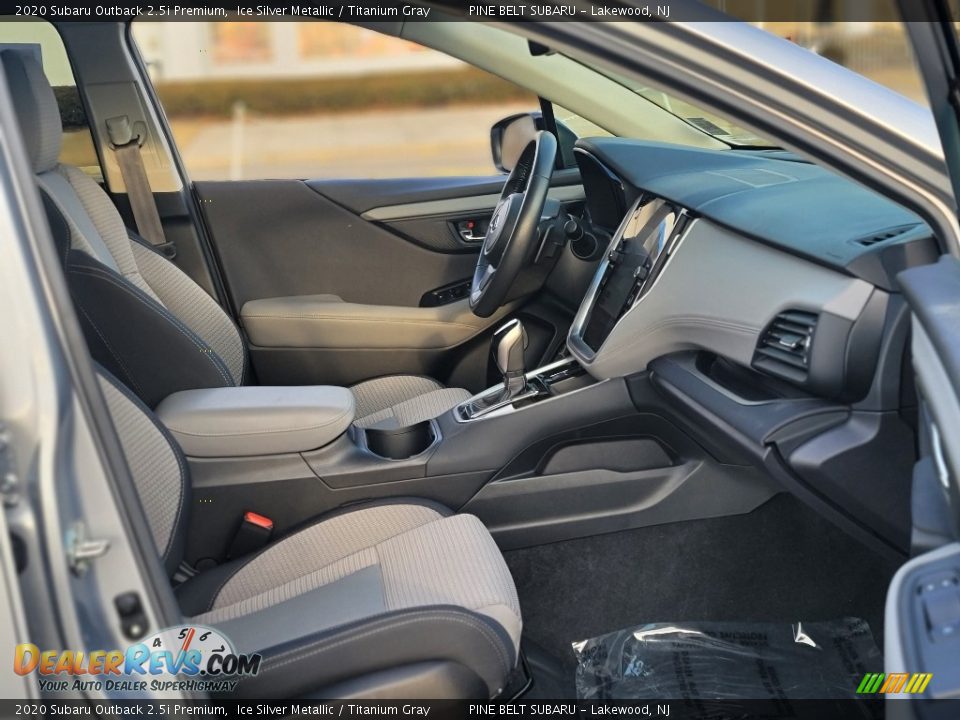 2020 Subaru Outback 2.5i Premium Ice Silver Metallic / Titanium Gray Photo #25