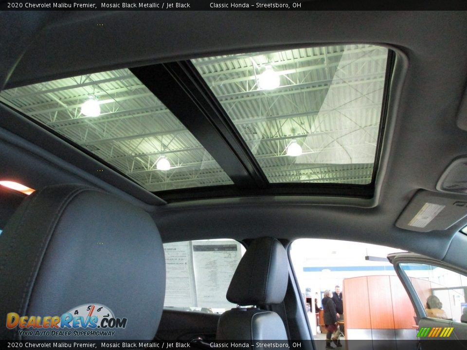 2020 Chevrolet Malibu Premier Mosaic Black Metallic / Jet Black Photo #17
