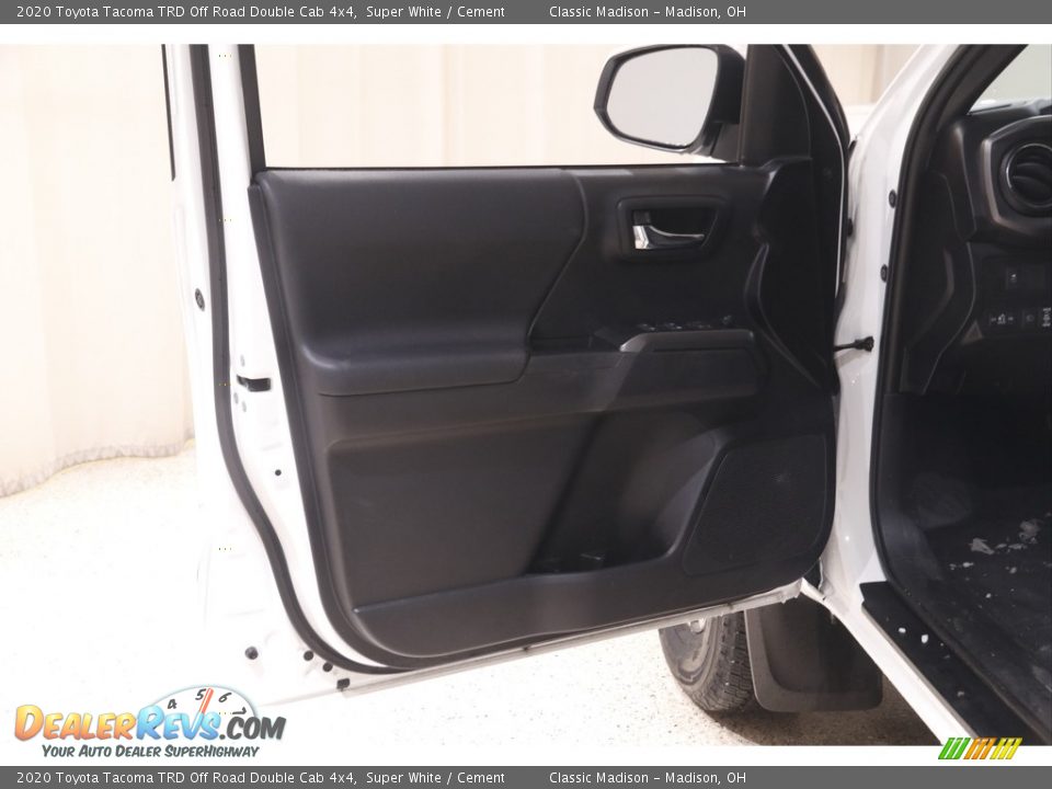 2020 Toyota Tacoma TRD Off Road Double Cab 4x4 Super White / Cement Photo #4