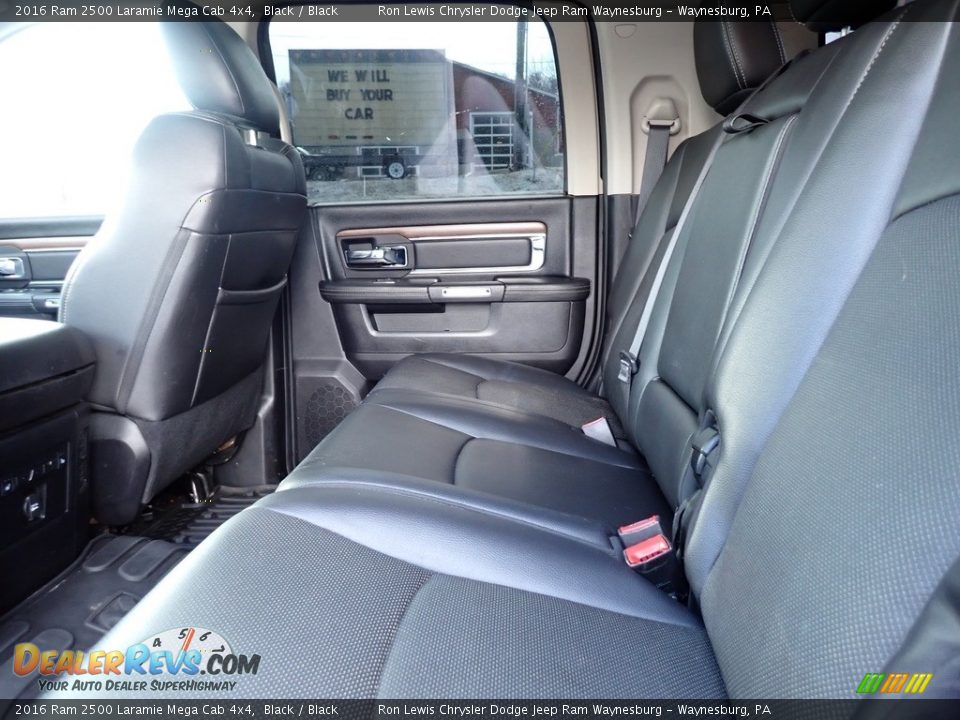 2016 Ram 2500 Laramie Mega Cab 4x4 Black / Black Photo #11