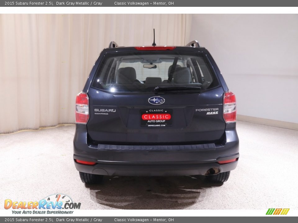 2015 Subaru Forester 2.5i Dark Gray Metallic / Gray Photo #18