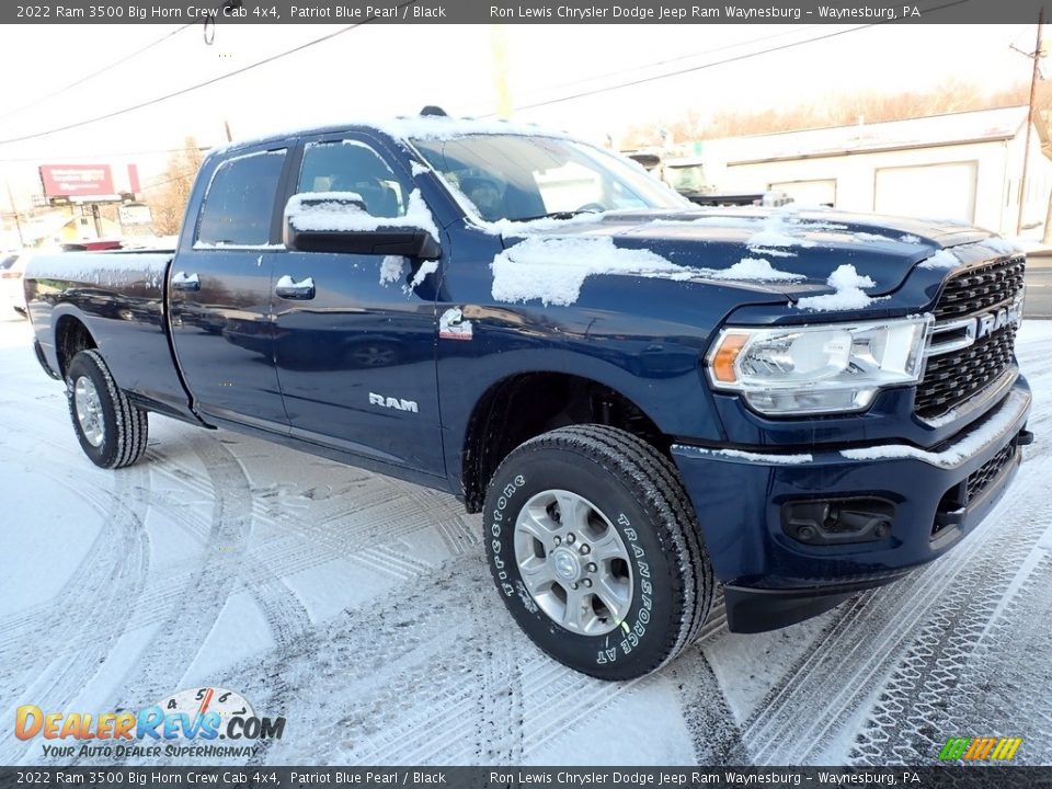 2022 Ram 3500 Big Horn Crew Cab 4x4 Patriot Blue Pearl / Black Photo #7