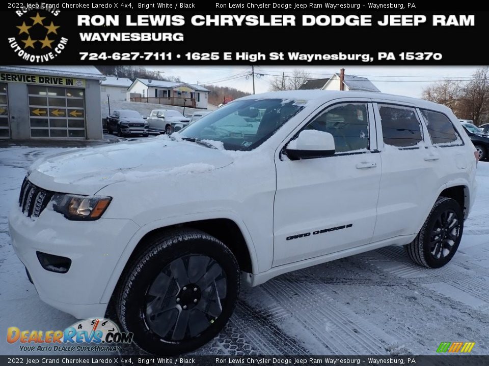 2022 Jeep Grand Cherokee Laredo X 4x4 Bright White / Black Photo #1