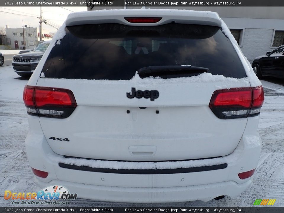 2022 Jeep Grand Cherokee Laredo X 4x4 Bright White / Black Photo #4