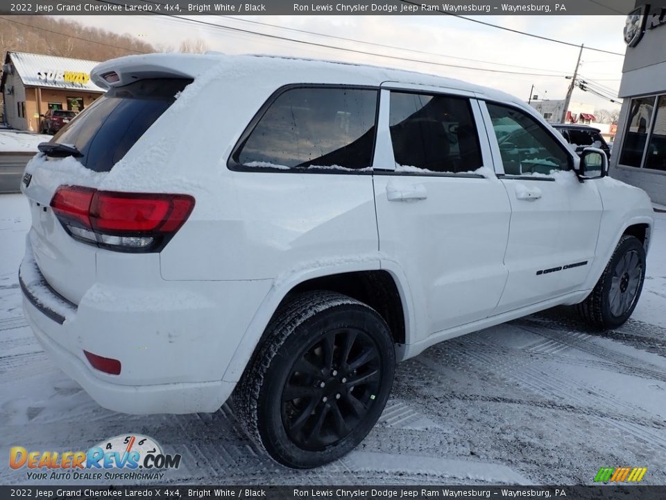 2022 Jeep Grand Cherokee Laredo X 4x4 Bright White / Black Photo #6