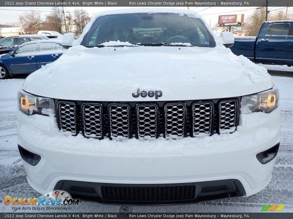 2022 Jeep Grand Cherokee Laredo X 4x4 Bright White / Black Photo #9