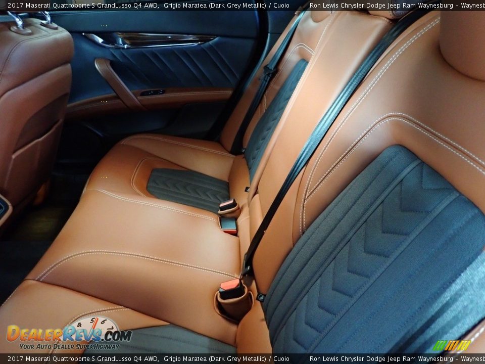 Rear Seat of 2017 Maserati Quattroporte S GrandLusso Q4 AWD Photo #12