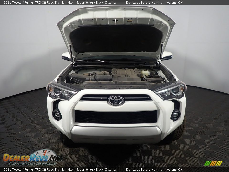 2021 Toyota 4Runner TRD Off Road Premium 4x4 Super White / Black/Graphite Photo #9