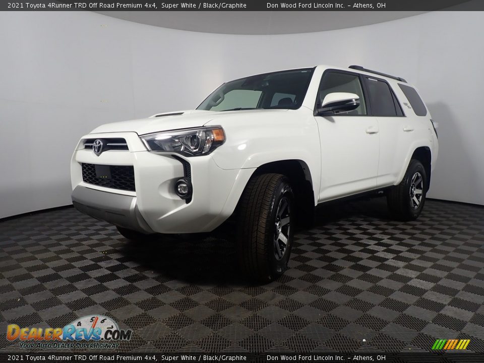 2021 Toyota 4Runner TRD Off Road Premium 4x4 Super White / Black/Graphite Photo #11