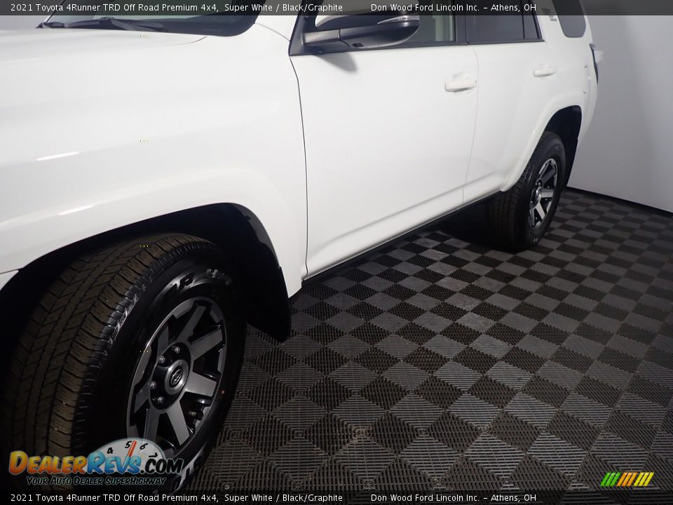 2021 Toyota 4Runner TRD Off Road Premium 4x4 Super White / Black/Graphite Photo #13