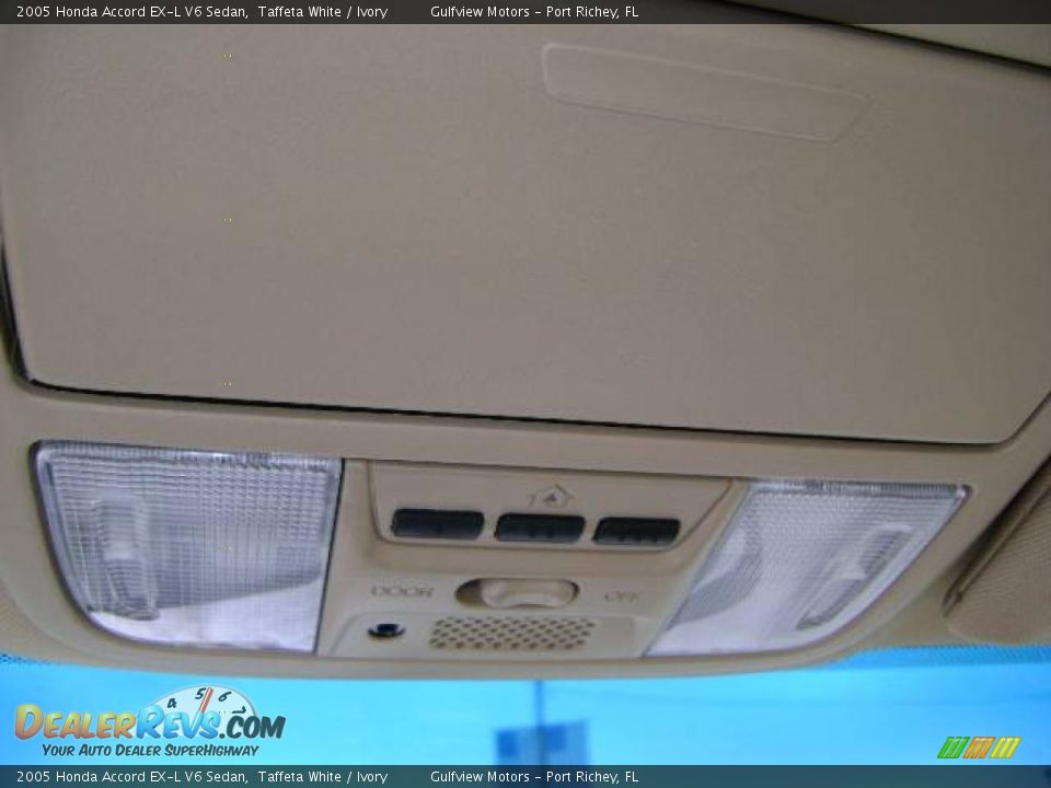 2005 Honda Accord EX-L V6 Sedan Taffeta White / Ivory Photo #24