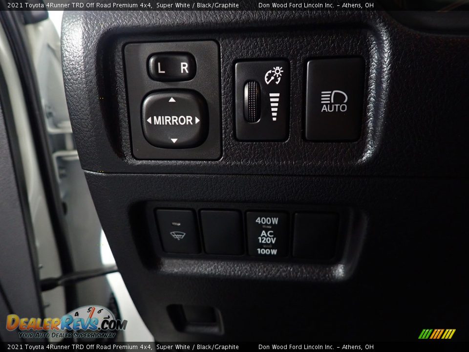 Controls of 2021 Toyota 4Runner TRD Off Road Premium 4x4 Photo #34