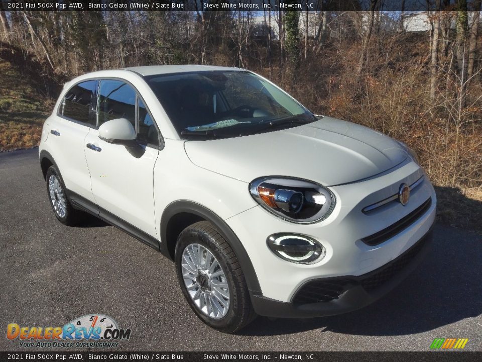 Front 3/4 View of 2021 Fiat 500X Pop AWD Photo #4