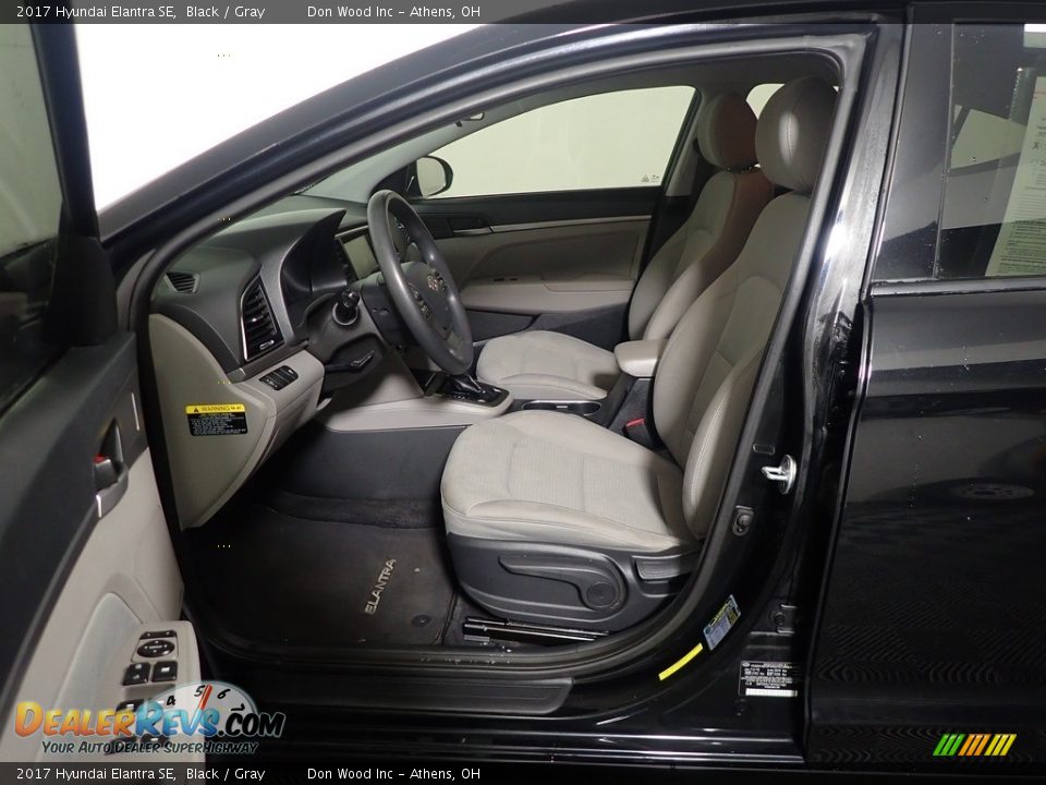 2017 Hyundai Elantra SE Black / Gray Photo #22