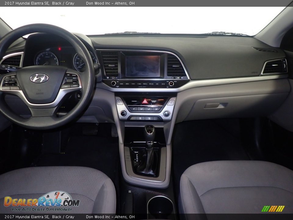 2017 Hyundai Elantra SE Black / Gray Photo #25
