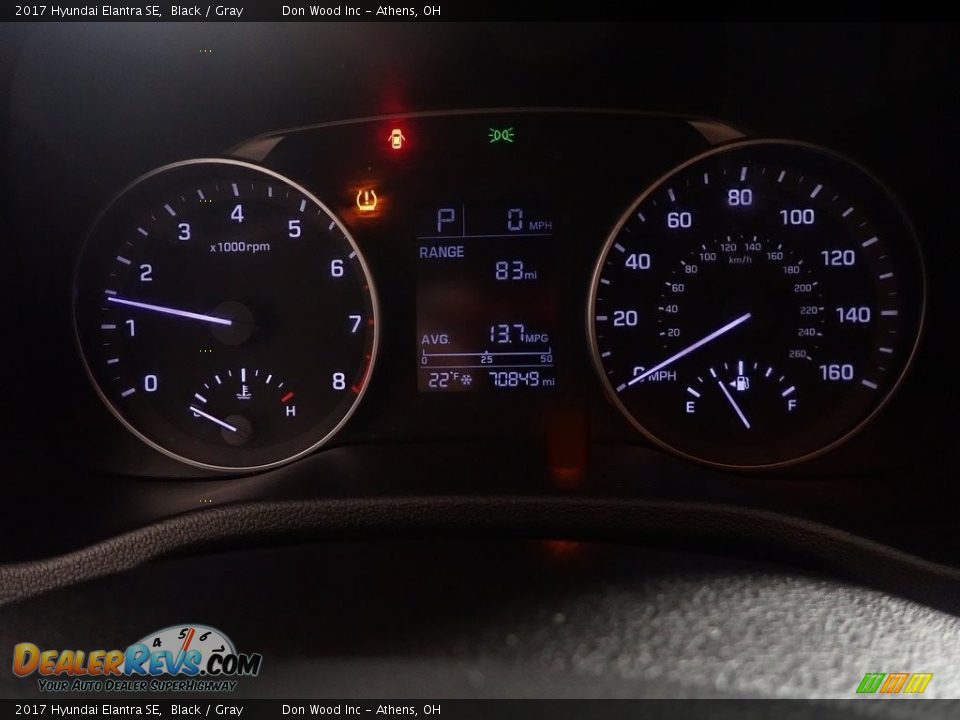 2017 Hyundai Elantra SE Black / Gray Photo #28