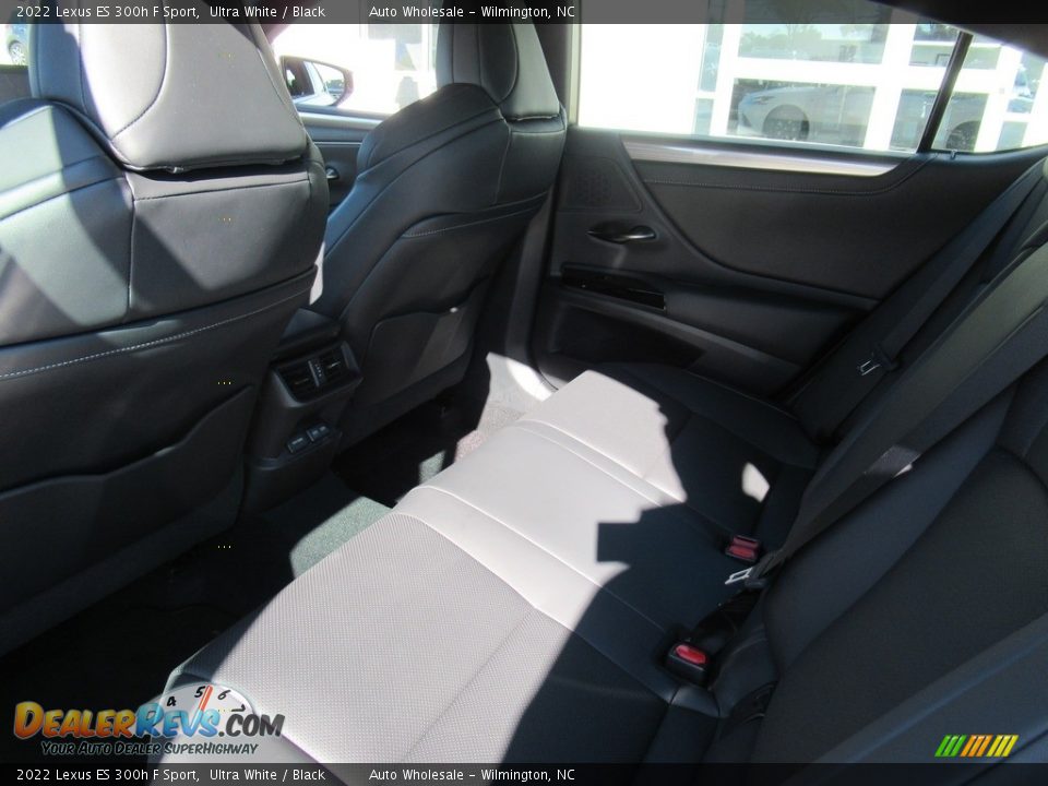 2022 Lexus ES 300h F Sport Ultra White / Black Photo #12