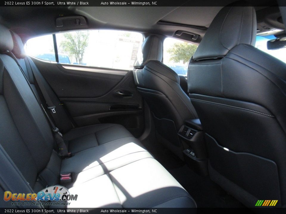2022 Lexus ES 300h F Sport Ultra White / Black Photo #14