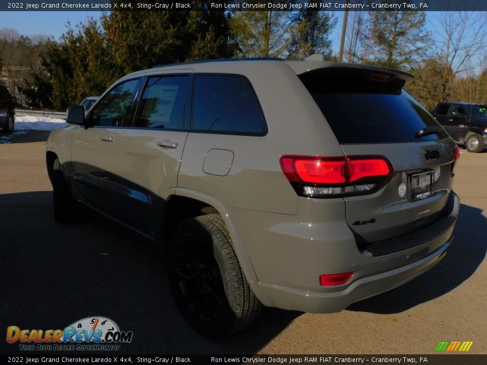 2022 Jeep Grand Cherokee Laredo X 4x4 Sting-Gray / Black Photo #8